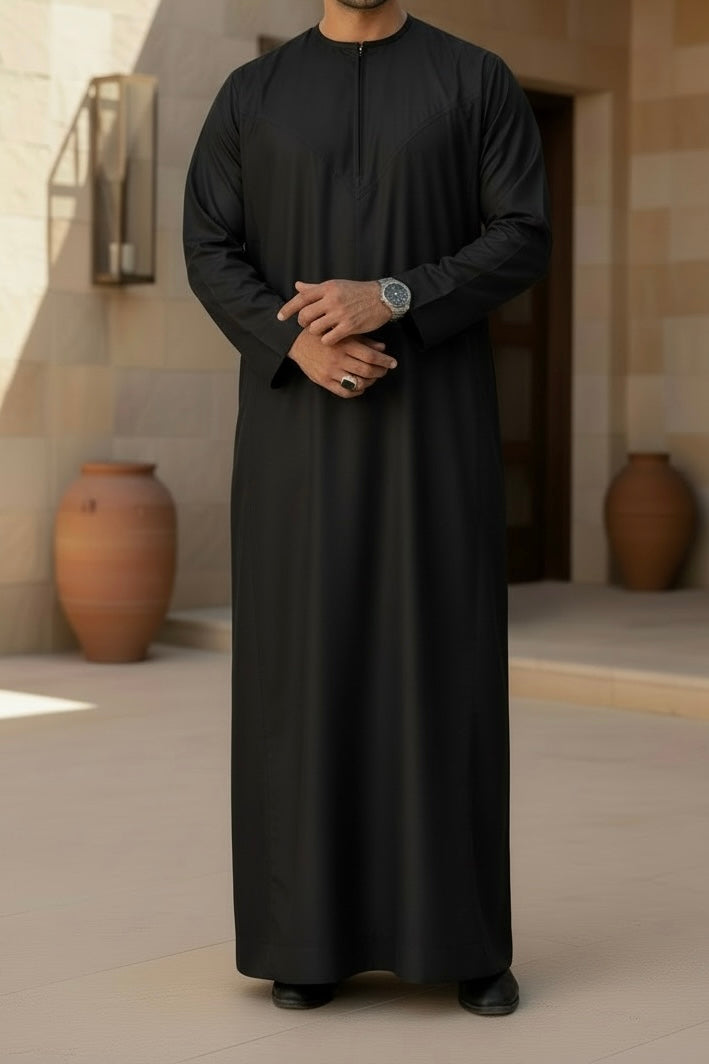 Matte Black Omani Thobe TL Essentials