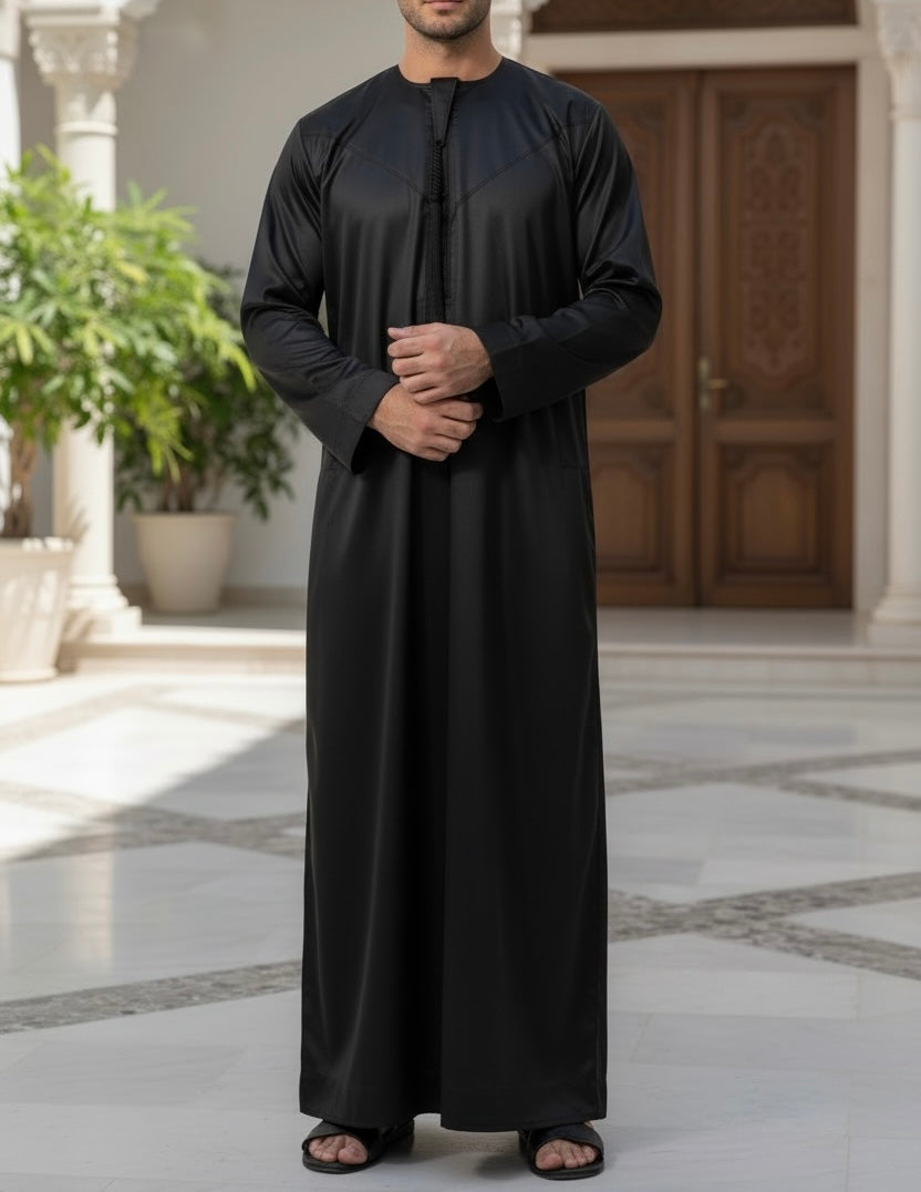 Black Emaar Basic's Shiny Emirati Thobe