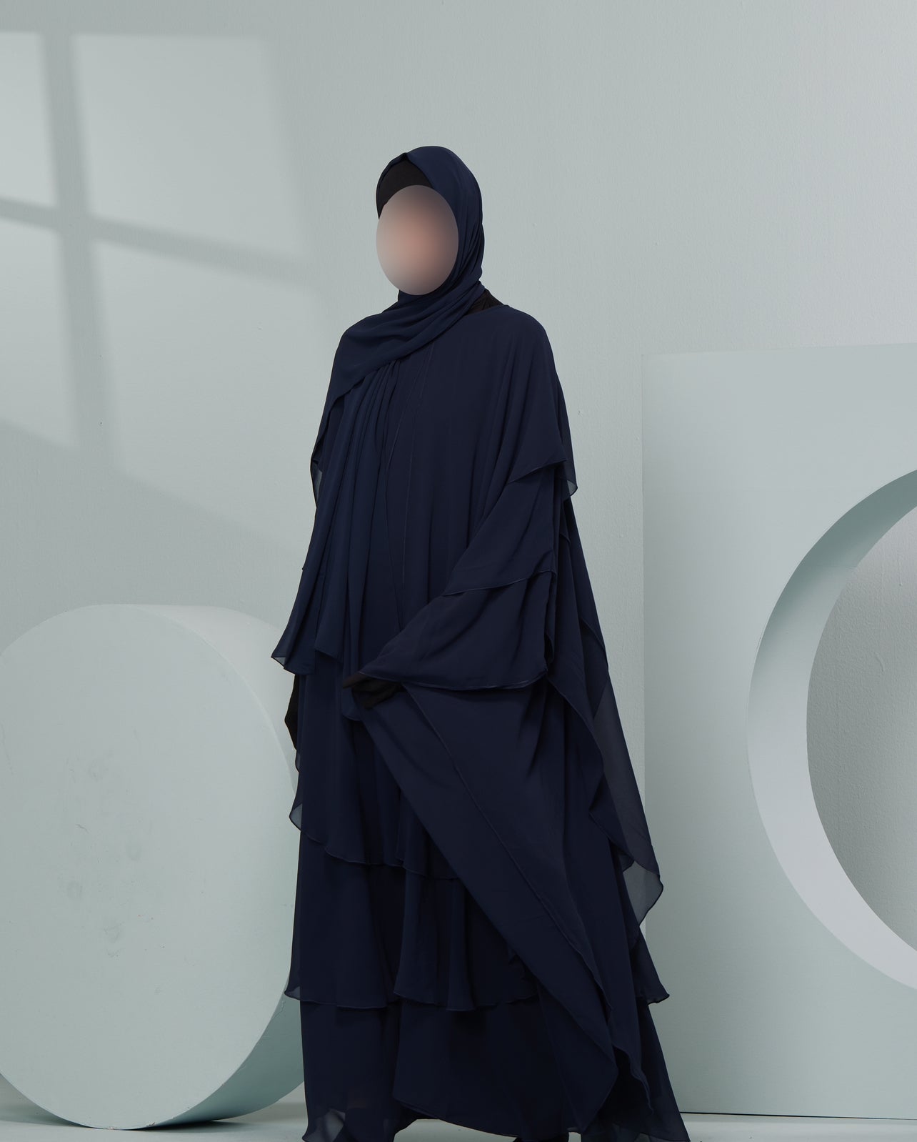 Women's Farasha Style Abaya in Navy