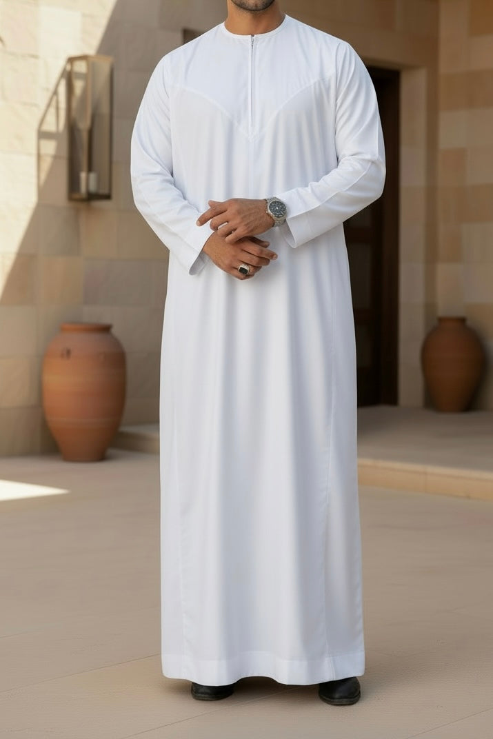 Matte White Omani Thobe TL Essentials