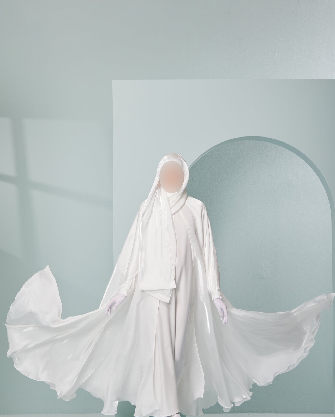 Women's Luxury Kaftan Style Abaya Set in White