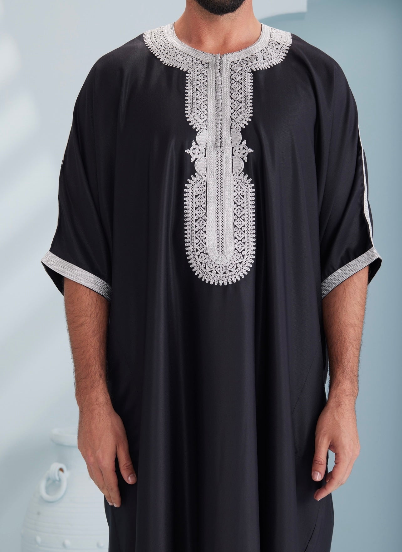 Moroccan Thobe in Black and Silver