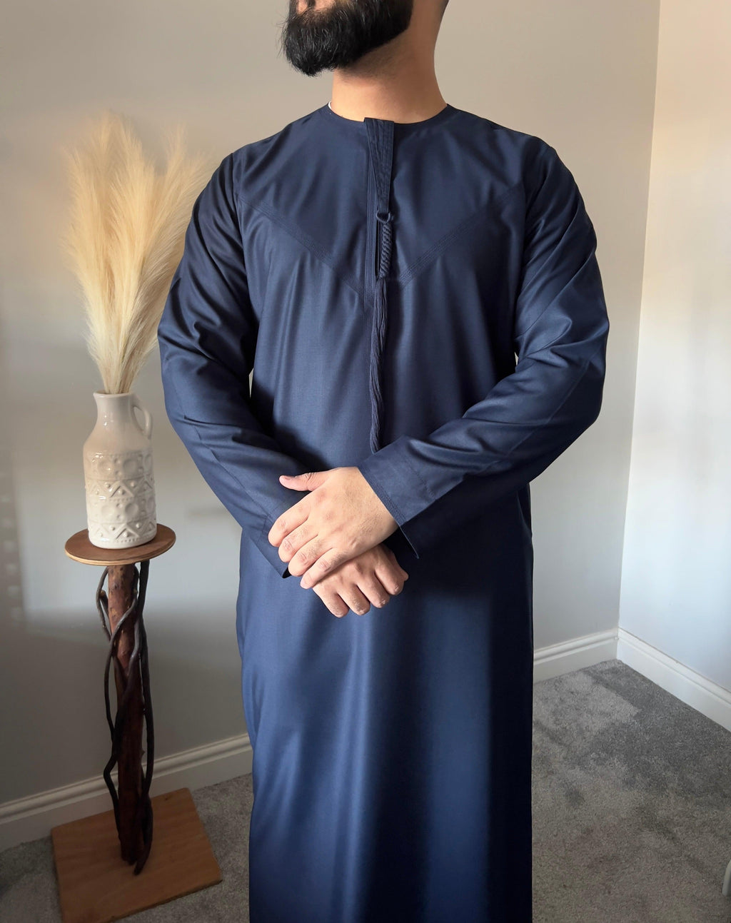 Thobeluxe Men’s Premium Emirati Thobe in Navy Blue Ramadan Collection