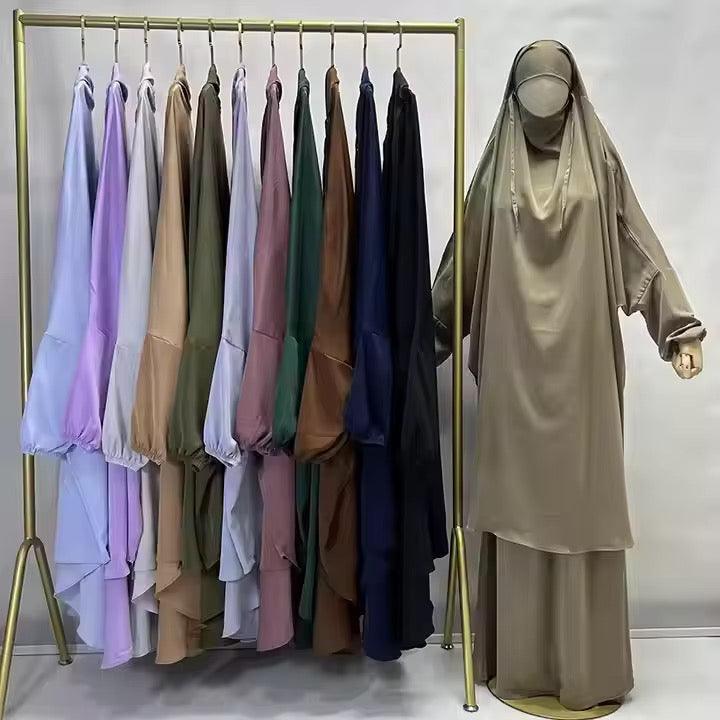 Two-Piece Jilbab in beige for Muslim woman, comfortable jilbab. islamic wear