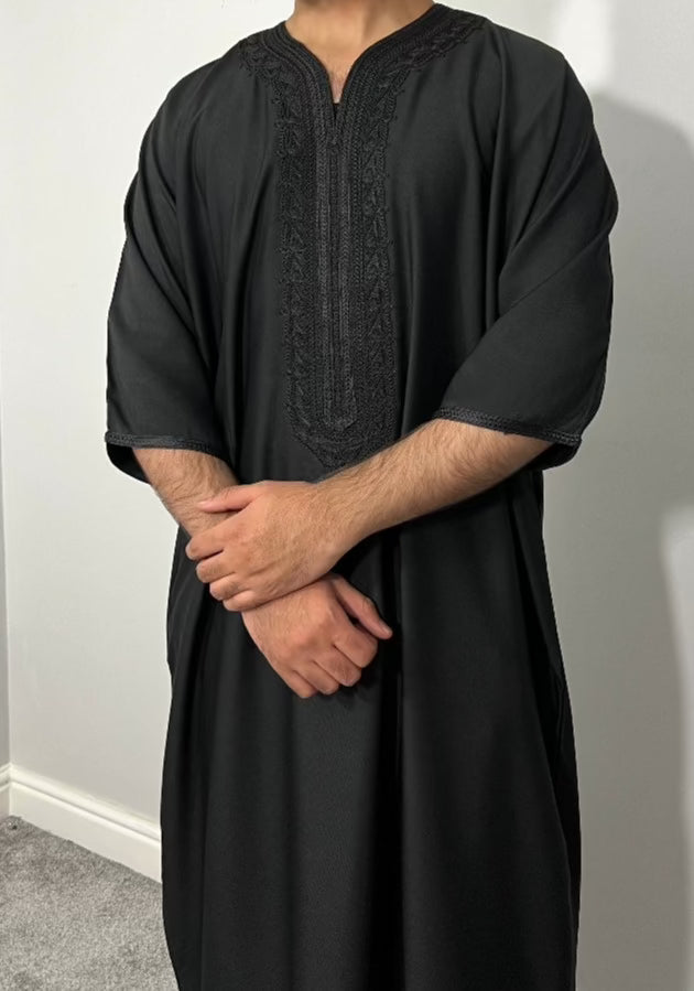 moroccan thobe, Men's Moroccan Thobe in Black, Othman Thobe